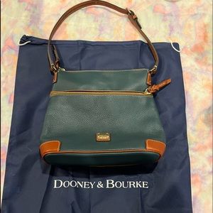 Dooney & Bourke shoulder bag